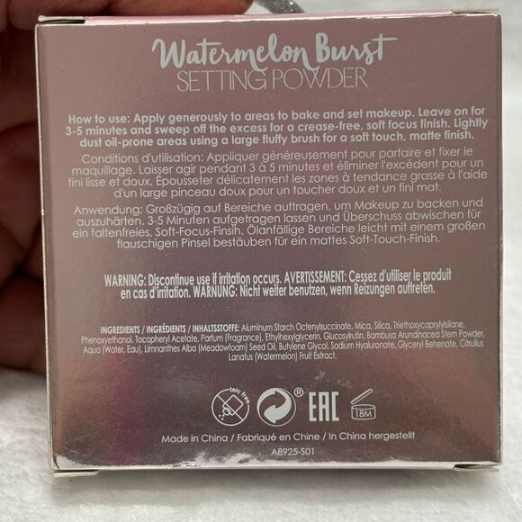 Ciate London watermelon setting powder in translucent - Picture 3 of 3